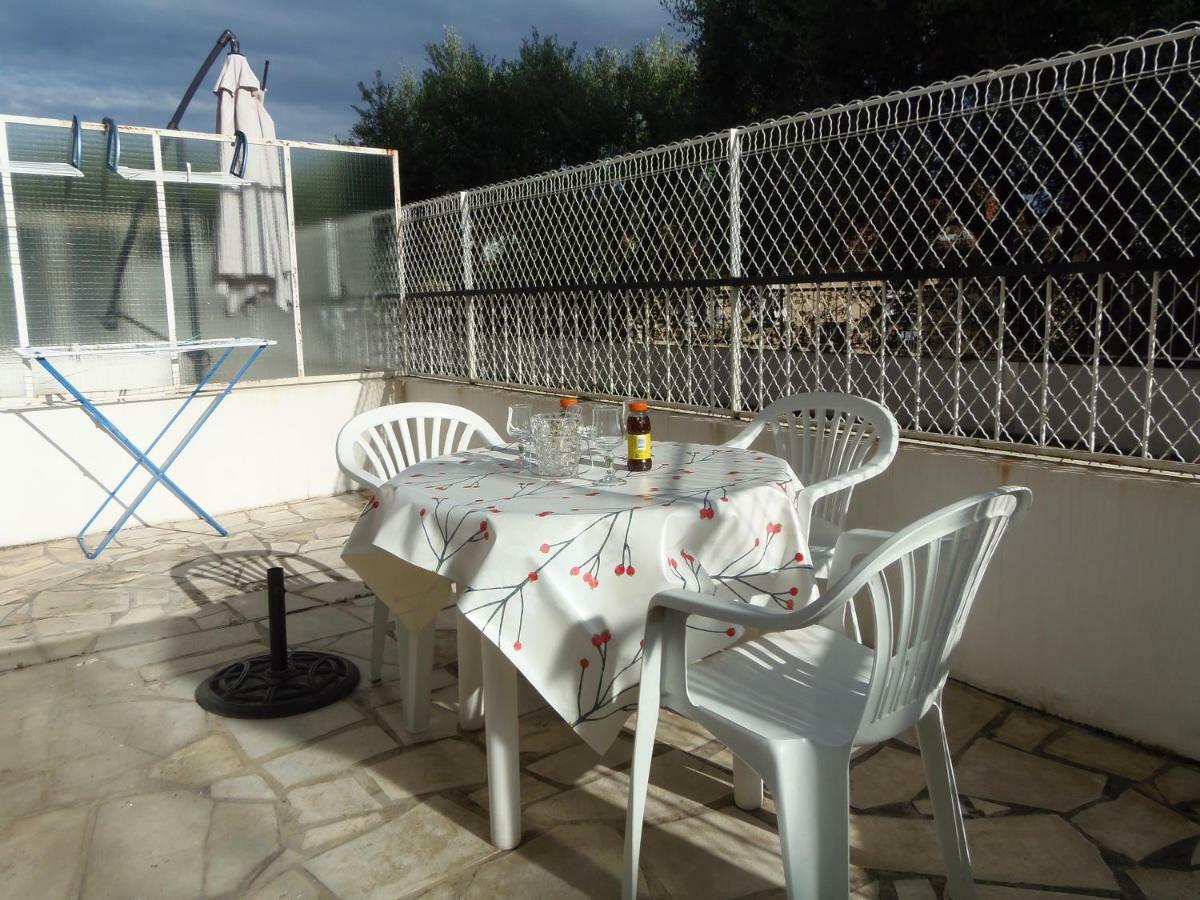 Апартаменти Joli Studio Calme Avec Terrasse Ніцца Екстер'єр фото